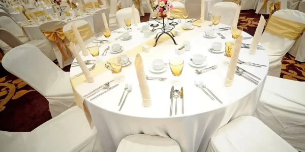 wedding seating a round tables