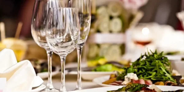 wine glasses and champagne flutes at a table